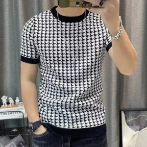 Trendy Elegant Men Polyester Tshirts